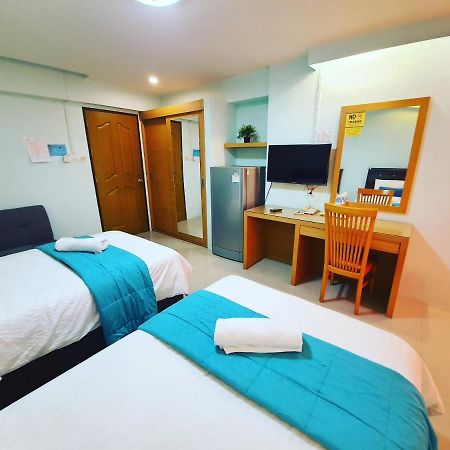 J.Residence Samut Prakan Extérieur photo