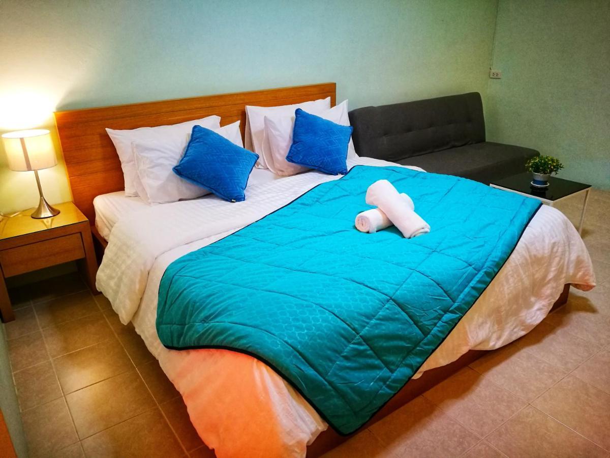 J.Residence Samut Prakan Extérieur photo
