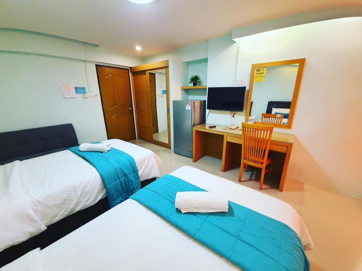 J.Residence Samut Prakan Extérieur photo